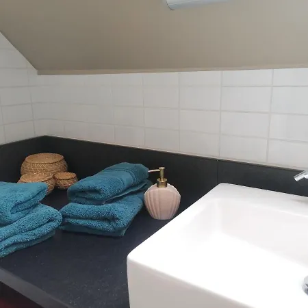 Sea-me Bed and Breakfast 4*